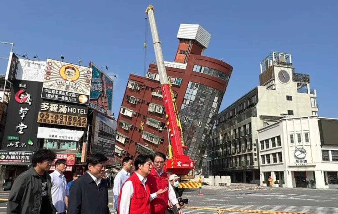 After 25 years, Taiwan was hit by a massive earthquake !